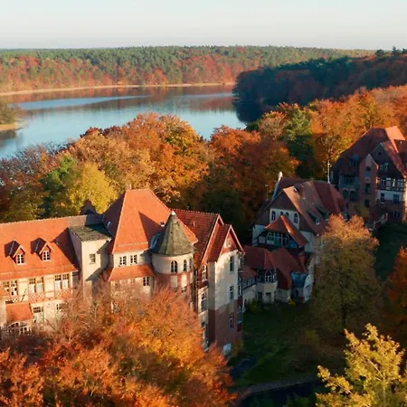 Parkresidenz Lychen, 1 לישן