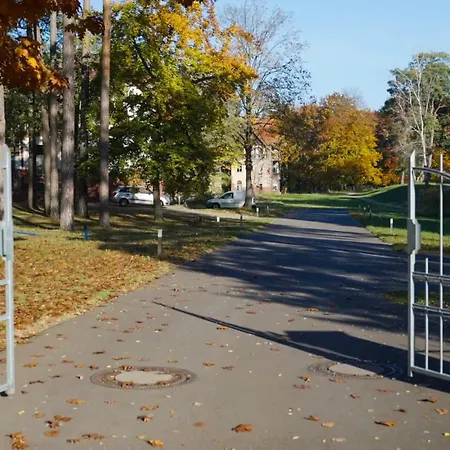 Parkresidenz Lychen, 1 *